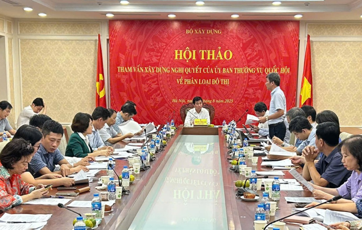 Xây dựng nghị quyết phân loại đô thị phù hợp với chính quyền địa phương 2 cấp