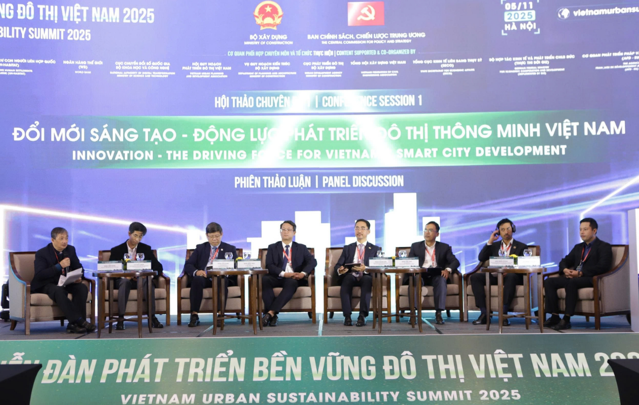 Hội thảo chuyên đề “Đổi mới sáng tạo - Động lực phát triển đô thị thông minh Việt Nam”.