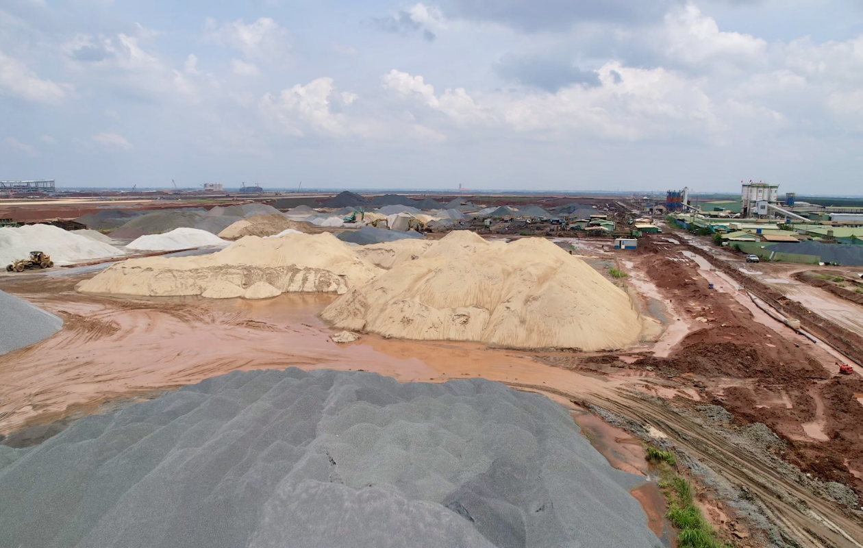 Đồng Nai gỡ nút thắt cho các mỏ đá, đảm bảo phân bổ đủ vật liệu cho sân bay và dự án lớn