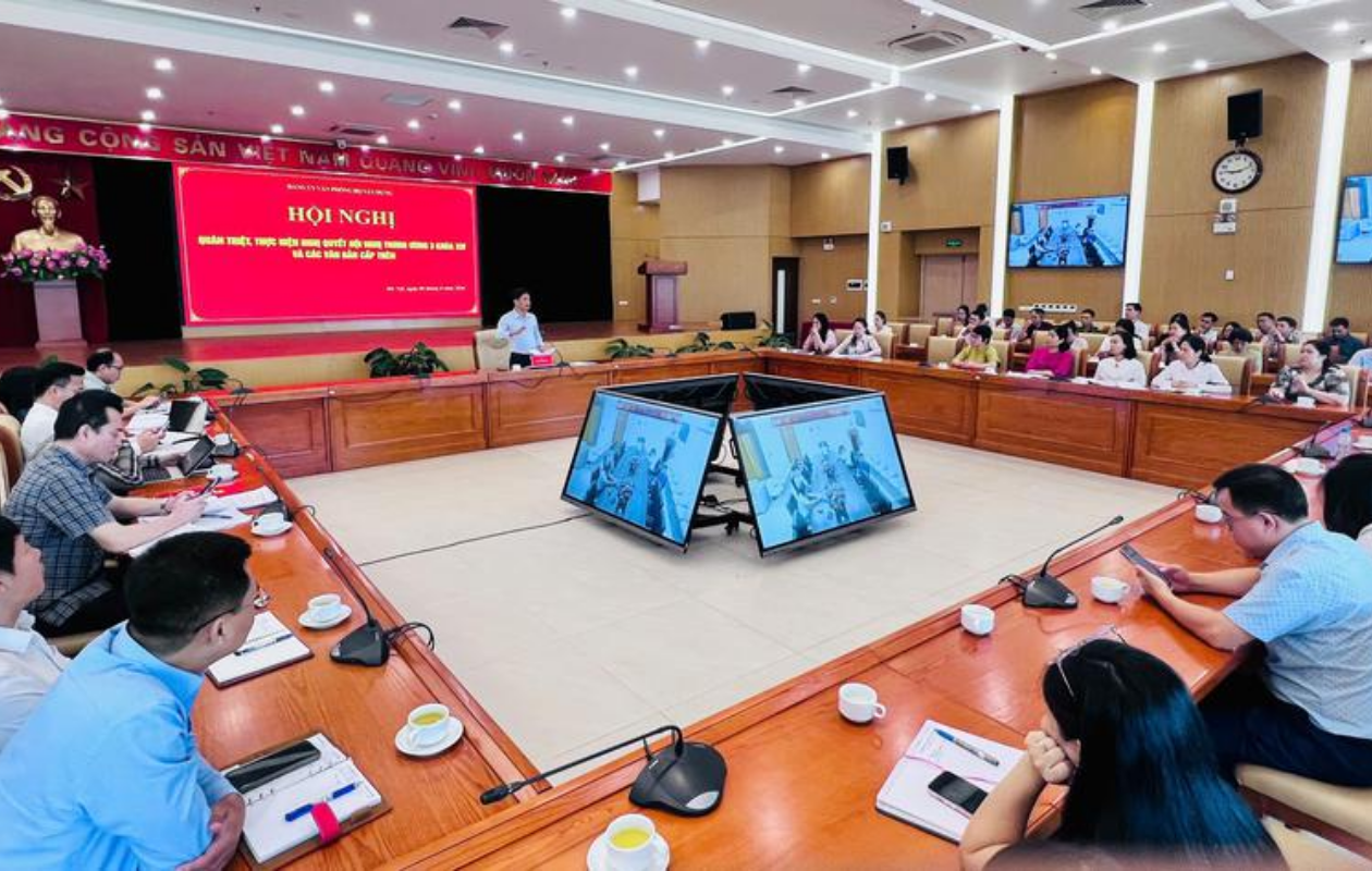 Đẩy mạnh chuyển đổi số, xây dựng Văn phòng Bộ Xây dựng hiện đại, chuyên nghiệp