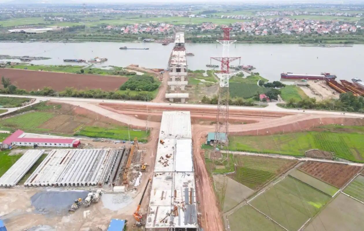 UBND tỉnh Bắc Ninh chỉ đạo các cơ quan hữu quan cấm găm hàng, thổi giá vật liệu xây dựng