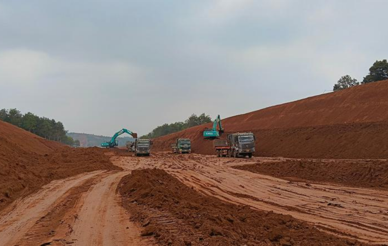 Ngày 31/7, Sở Nông nghiệp và Môi trường tỉnh Gia Lai: Bảo đảm nguồn vật liệu phục vụ cao tốc Quy Nhơn – Pleiku