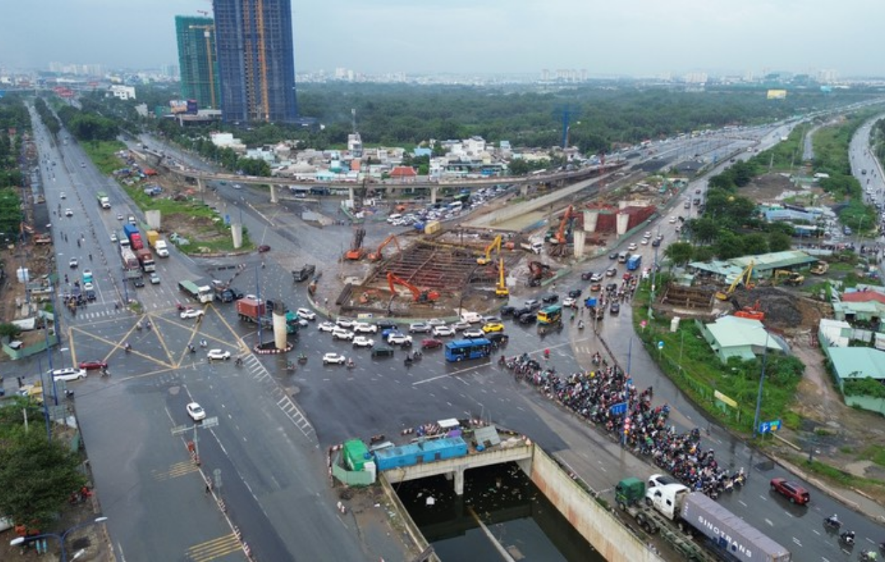 Thiếu vật liệu, TP.HCM nghiên cứu điều chỉnh quy hoạch tính tăng độ sâu khai thác mỏ đá