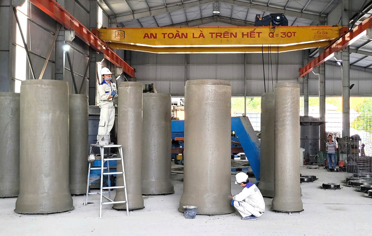 Huy động mọi nguồn lực tham gia phát triển vật liệu cho công trình ven biển và hải đảo