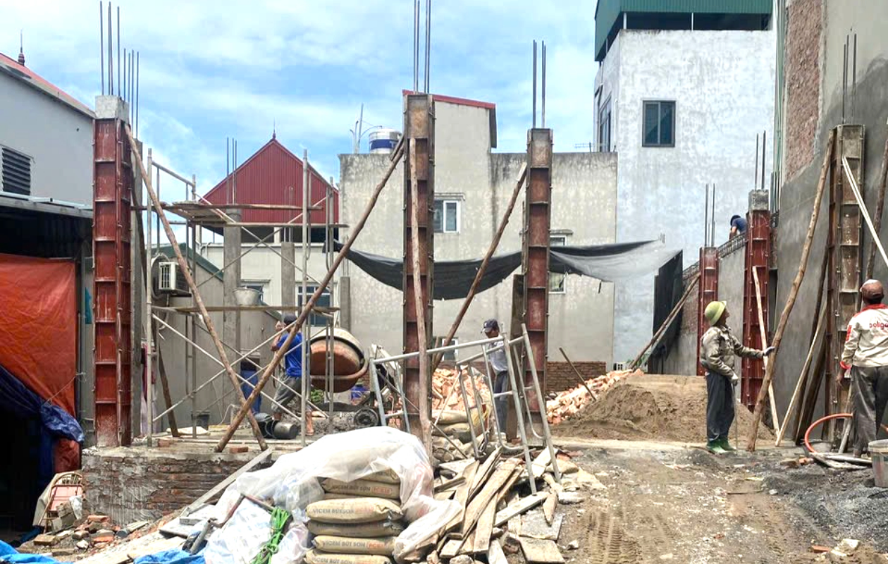 Thị trường vật liệu xây dựng tại Hà Nội, người dân Hà Nội lo ngại chi phí xây nhà vượt dự toán